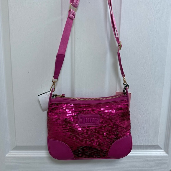 NWT Juicy Couture “Blank Canvas”Fuchsia Sequin Crossbody Bag - Picture 1 of 9